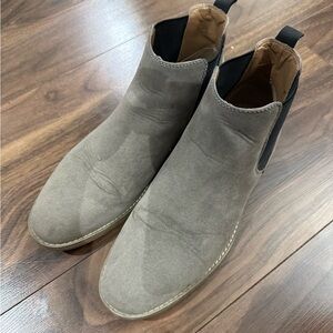 Steve Madden Gray Chukka Boots